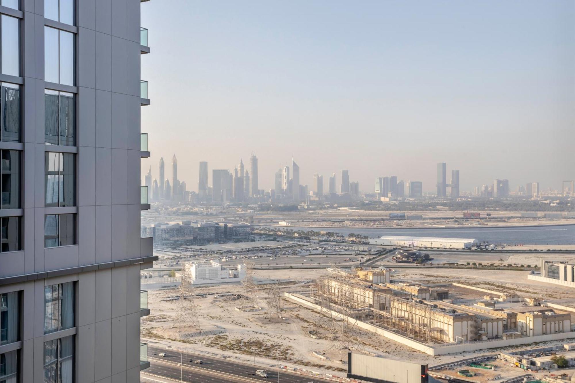 Stay By Latinem Luxury 1Br Plus Study Holiday Home Cv A2712 Near Downtown Dubai Exterior photo